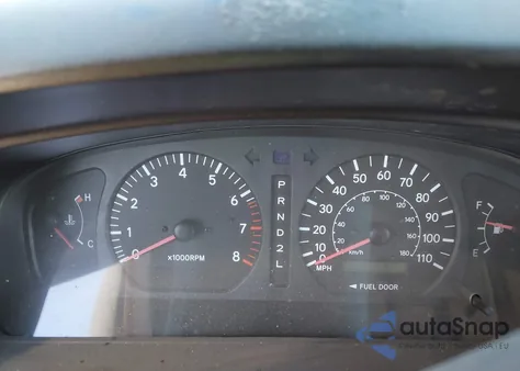 1999 Toyota Sienna Le z USA, uszkodzony, nr VIN 4T3ZF13C7XU094546